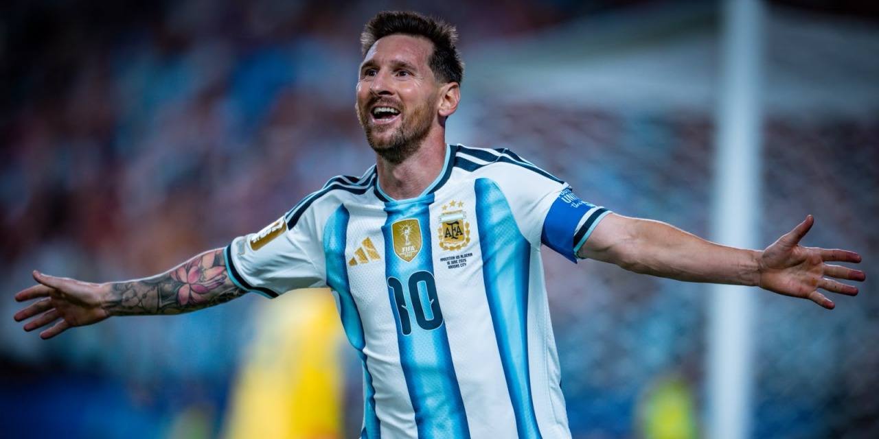 Con un show de Messi, Argentina jug� como campe�n y venci� 3-0 a Argelia