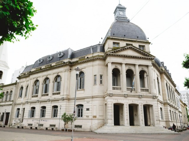 Municipales cobrar�n un aumento del 8% en julio
