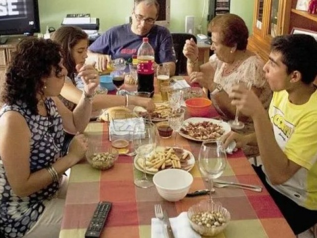 M�s de la mitad de los argentinos se percibe de clase baja