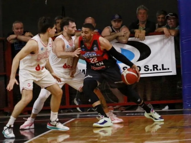 Jeffrey Merchant continuar� en Deportivo Viedma
