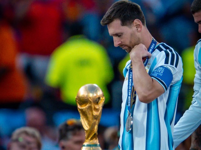 La teor�a �Tapia entreg� la final� aument� 14 veces en un solo d�a