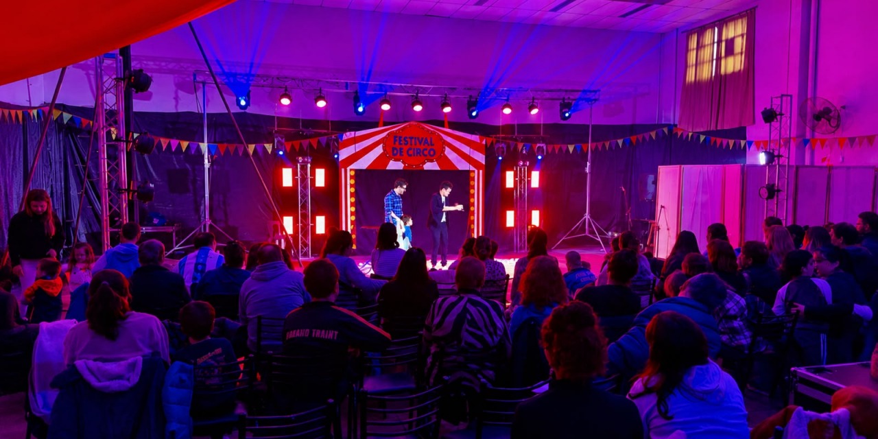 El circo de los barrios para los barrios