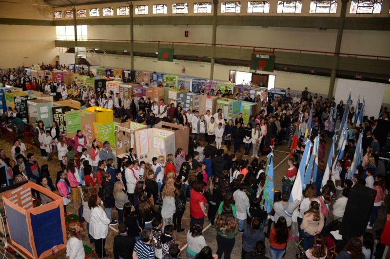 Este jueves se realiza la Feria de las Ciencias en el CEMO