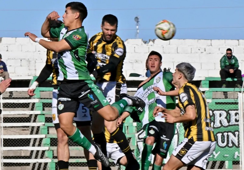 Guille figura y Santamarina est� cada vez m�s cerca del descenso