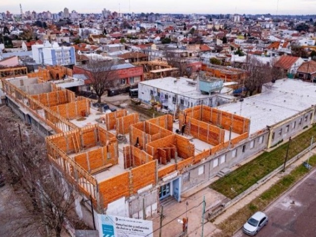 La obra de la Facultad de Salud seguir� con fondos propios
