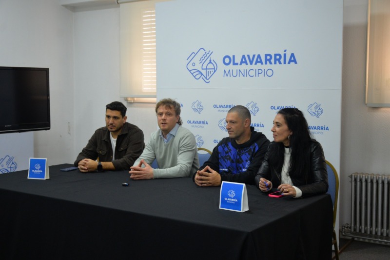 La Liga de Menores de P�del llega a Olavarr�a