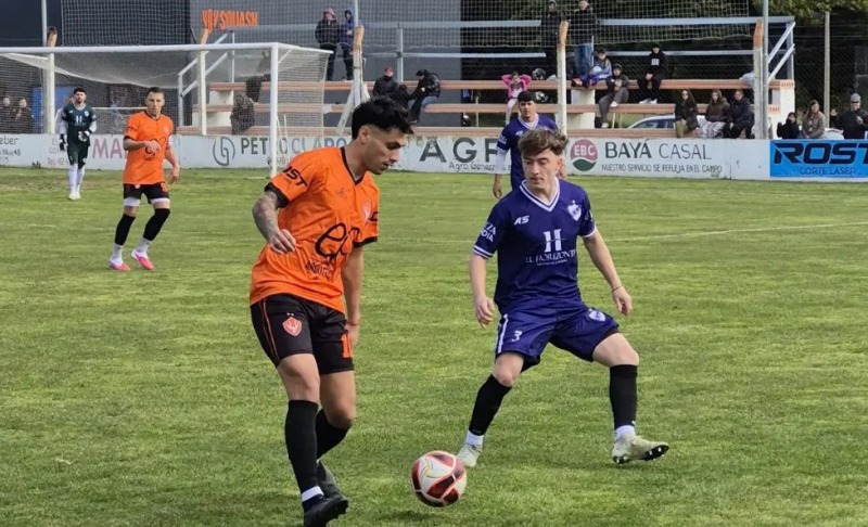 Ferro empez� b�rbaro, Racing necesita una 2� rueda perfecta